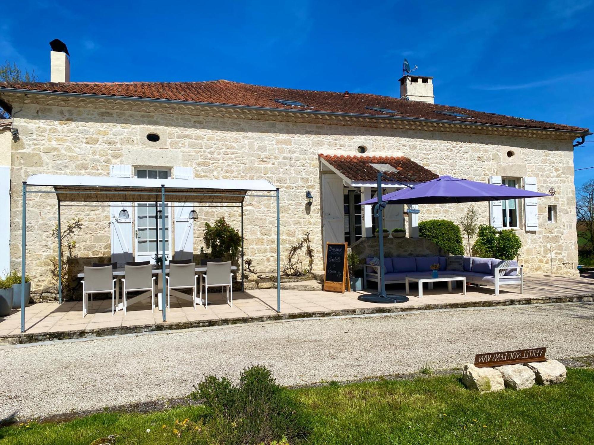 Le Petit Bleu Chambre D'Hotes Bourg-de-Visa Eksteriør billede